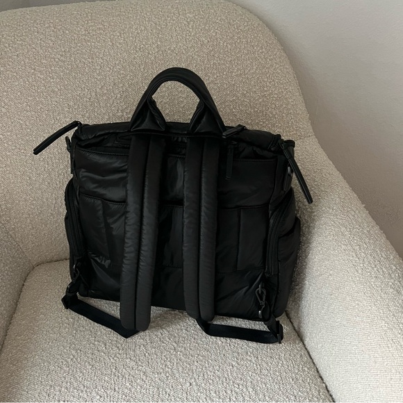 Caraa Baby Bag Nylon Medium in Black - Picture 4 of 4